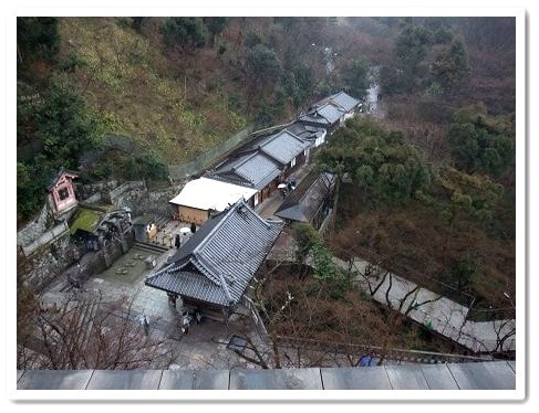 20251126-5tvre 20251126-5tvre