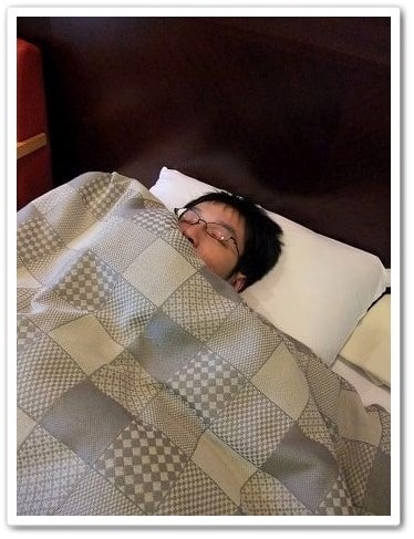 20251126-jo8kn 20251126-jo8kn