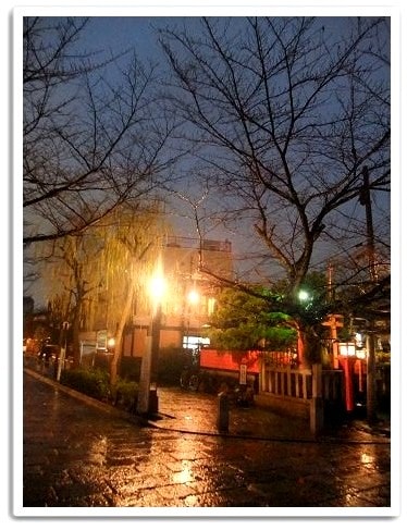 20251126-qgr7r 20251126-qgr7r