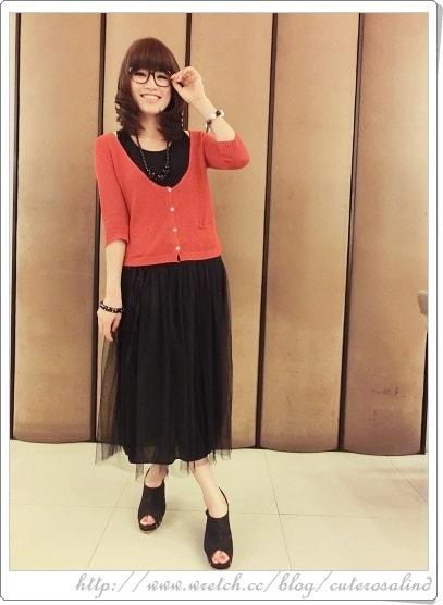 【穿搭】PLAY。黑色網紗長洋裝的19種LOOK♫ - 第12張圖 【穿搭】PLAY。黑色網紗長洋裝的19種LOOK♫