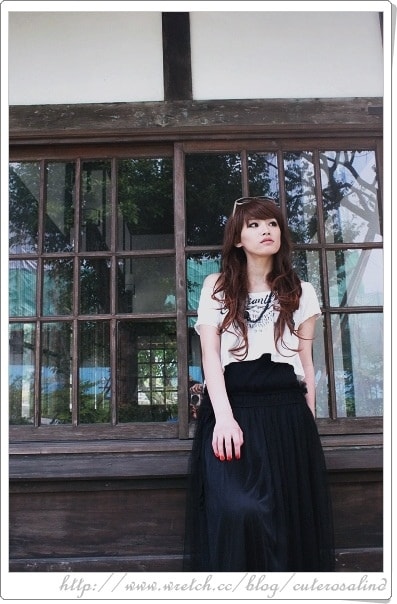 【穿搭】PLAY。黑色網紗長洋裝的19種LOOK♫