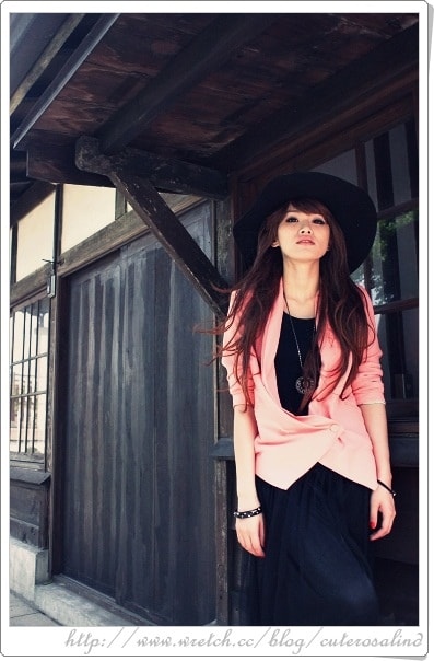 【穿搭】PLAY。黑色網紗長洋裝的19種LOOK♫ - 第19張圖 【穿搭】PLAY。黑色網紗長洋裝的19種LOOK♫