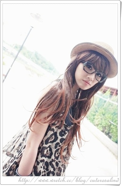 【穿搭】PLAY。黑色網紗長洋裝的19種LOOK♫