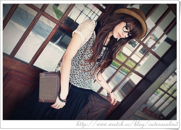 【穿搭】PLAY。黑色網紗長洋裝的19種LOOK♫ - 第32張圖 【穿搭】PLAY。黑色網紗長洋裝的19種LOOK♫