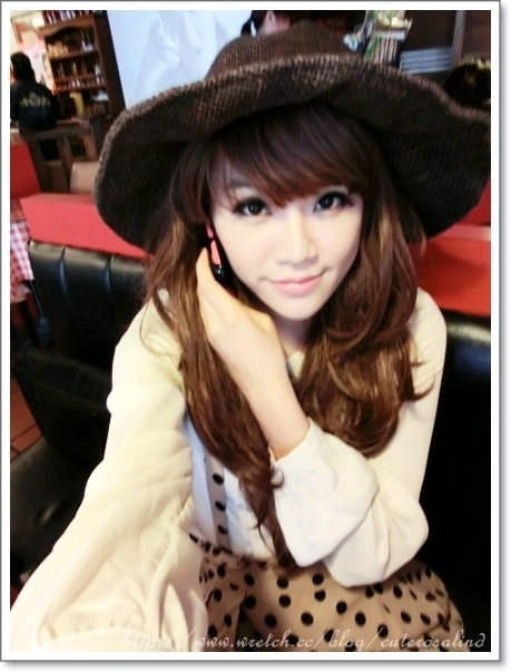 【逛街】復古女孩聚會in可樂森林+又去娃娃店裡玩耍了XD