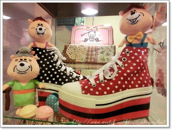 【逛街】復古女孩聚會in可樂森林+又去娃娃店裡玩耍了XD