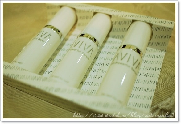 【分享】陪著我東奔西跑的小粉紅行李箱。內容大揭祕❤ - 第22張圖 【分享】陪著我東奔西跑的小粉紅行李箱。內容大揭祕❤