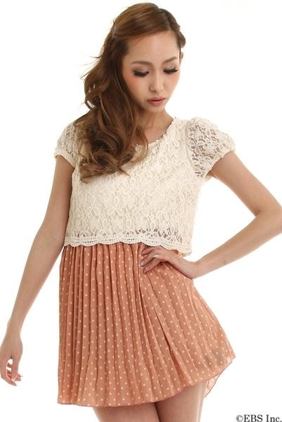 【穿搭】GIRLY感♥春天就是要雪紡紗和蕾絲單品