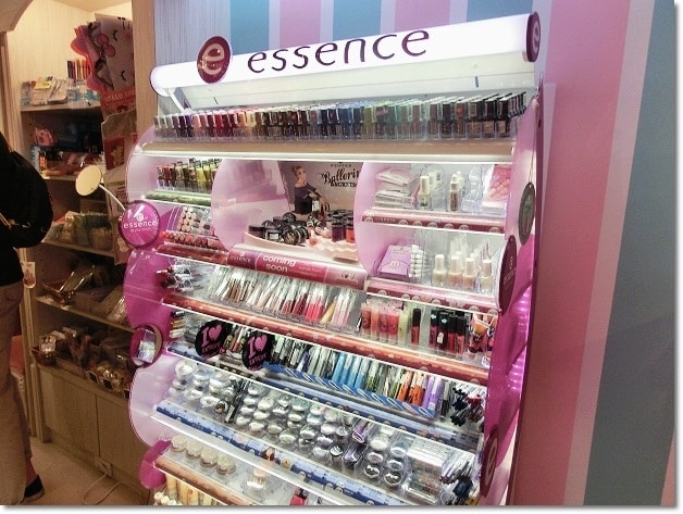 【逛街】挖寶天堂★有北上一定要來逛逛的86忠孝店