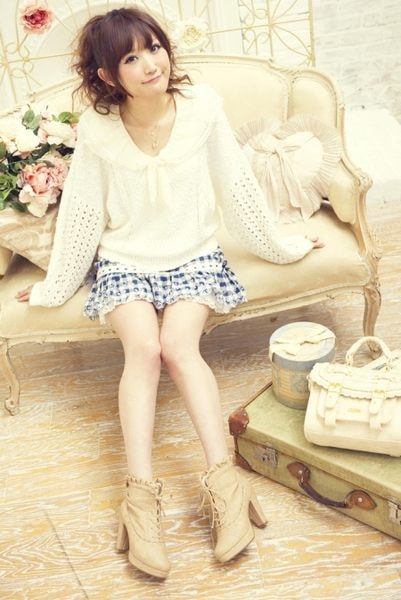 【流行單元】燒死人的慾望清單。日本女孩流行注目單品穿搭 - 第12張圖 【流行單元】燒死人的慾望清單。日本女孩流行注目單品穿搭