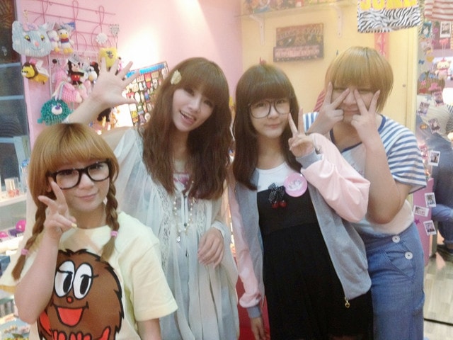 【分享】ROCKY ROCKET一日店長+我跟娃娃的二手拍。花絮篇 ♫