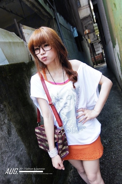 【穿搭】燙鑽服飾也能穿出個性好質感。i MiLi秋天新著♫