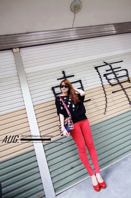 【穿搭】燙鑽服飾也能穿出個性好質感。i MiLi秋天新著♫