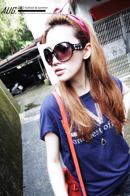 【穿搭】燙鑽服飾也能穿出個性好質感。i MiLi秋天新著♫