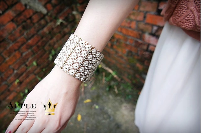 【配件】每一樣都美到炸掉。精緻有質感的Uma飾品♫