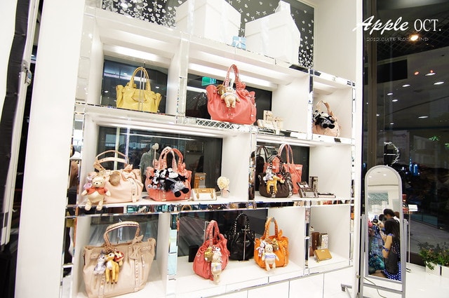 【活動】Samantha Thavasa迪士尼主題趴。童趣可愛的日系包包♫