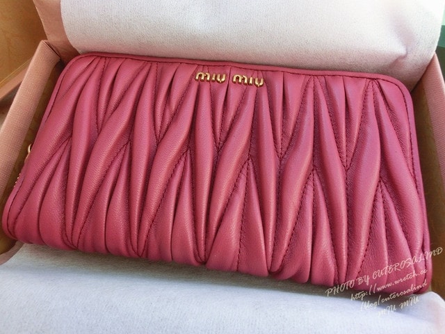 【敗家】Matelasse’ Lux好美。新入手的MIU MIU抓皺長夾❤