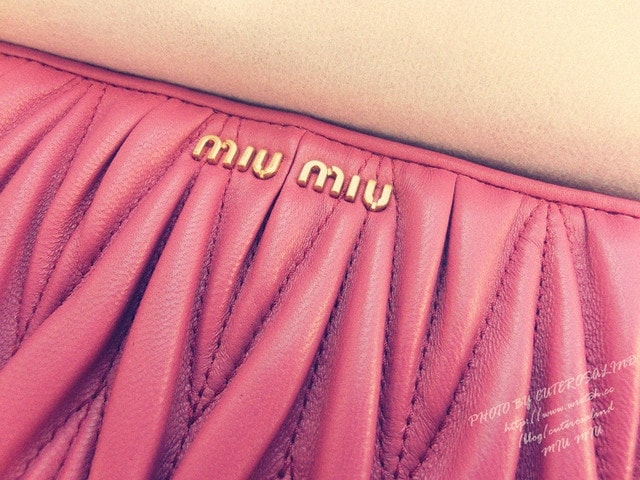 【敗家】Matelasse’ Lux好美。新入手的MIU MIU抓皺長夾❤