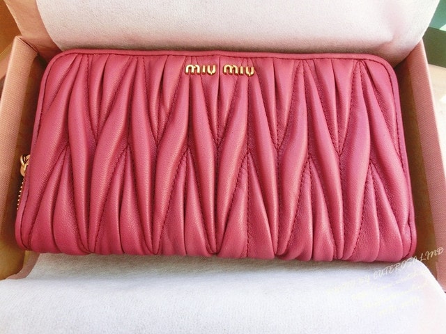 【敗家】Matelasse’ Lux好美。新入手的MIU MIU抓皺長夾❤