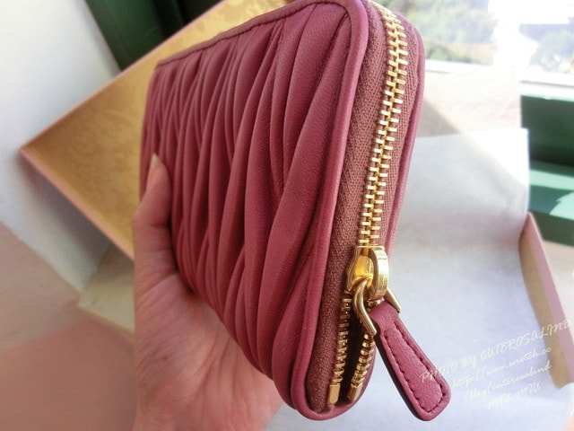 【敗家】Matelasse’ Lux好美。新入手的MIU MIU抓皺長夾❤