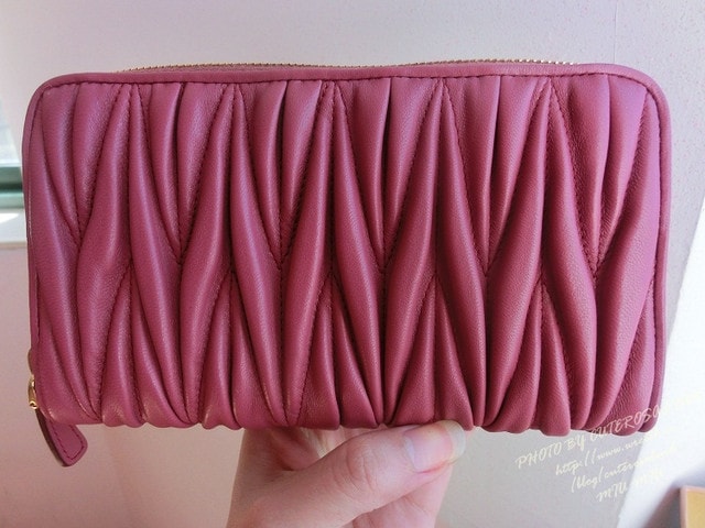 【敗家】Matelasse’ Lux好美。新入手的MIU MIU抓皺長夾❤