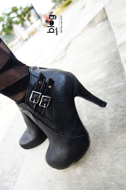 【穿搭】日韓混搭的重點單品。穿上JEALOUS城市漫遊♫