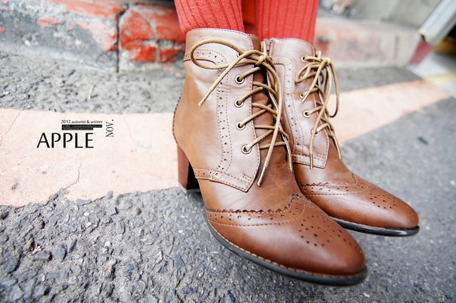 【穿搭】巴黎女孩。GRACE GIFT秋冬的MUST HAVE鞋靴單品★