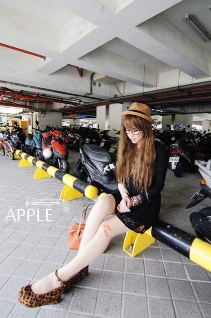 【穿搭】巴黎女孩。GRACE GIFT秋冬的MUST HAVE鞋靴單品★