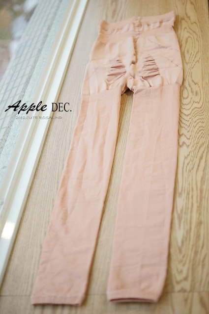 【瘦瘦】穿搭心機好物。芭絲媞塑身美腿襪+芭絲媞塑身九分褲❤