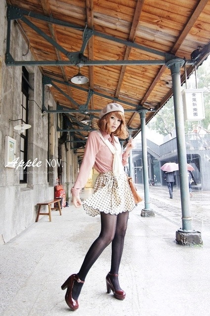 【主題穿搭】女孩的優雅漫步。演繹復古學院風三套穿搭❤