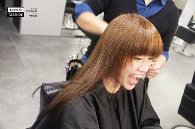 【髮型】情侶一起來變髮。老逼亞麻綠和我的藍紫挑染新髮型❤