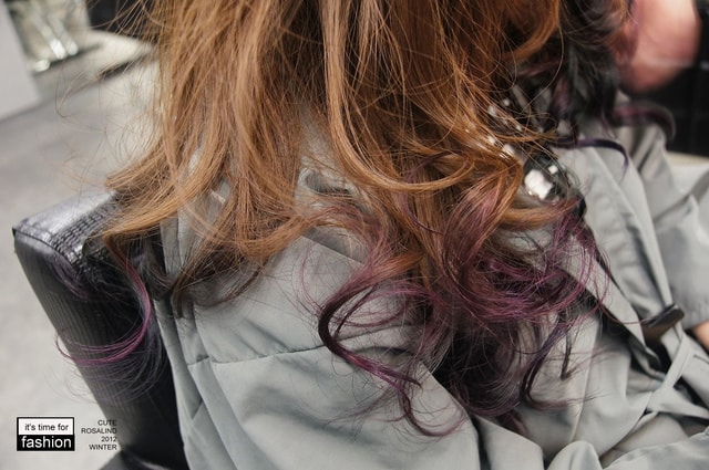 【髮型】情侶一起來變髮。老逼亞麻綠和我的藍紫挑染新髮型❤