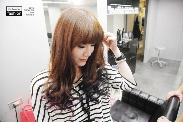 【髮型】情侶一起來變髮。老逼亞麻綠和我的藍紫挑染新髮型❤