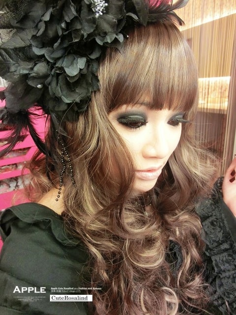 【花絮】這次來到MAGIC’S。一樣是大變身的婚紗照和沙龍照❤