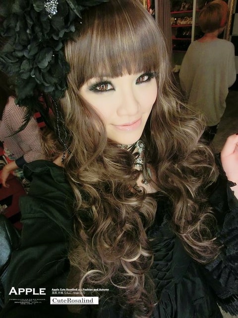 【花絮】這次來到MAGIC’S。一樣是大變身的婚紗照和沙龍照❤