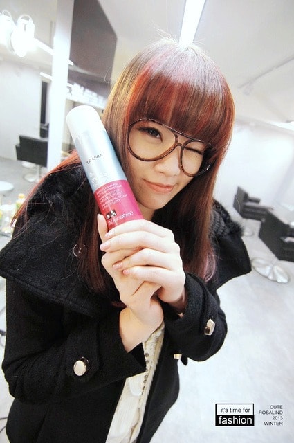 【髮型】灰棕底MIX紅色片染。立馬變身低調個性女孩❤