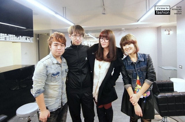 【髮型】灰棕底MIX紅色片染。立馬變身低調個性女孩❤