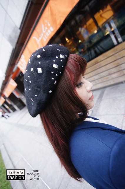 【髮型】灰棕底MIX紅色片染。立馬變身低調個性女孩❤