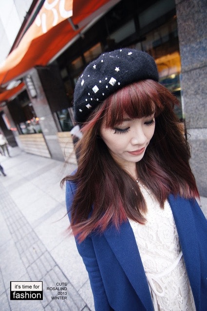 【髮型】灰棕底MIX紅色片染。立馬變身低調個性女孩❤