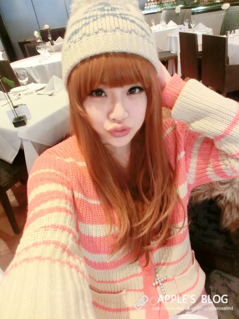 【穿搭】COLORFUL。春天就是要彩色針織衫八件分享❤