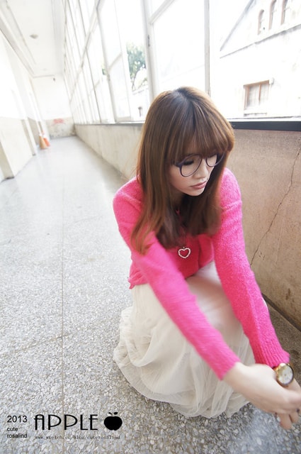 【穿搭】COLORFUL。春天就是要彩色針織衫八件分享❤