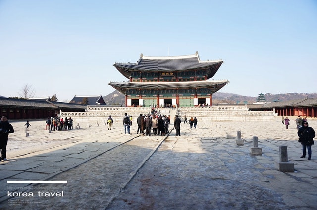 【旅遊】韓國遊記DAY3(上). 土俗屋蔘雞湯、景福宮、三清洞下午茶❤