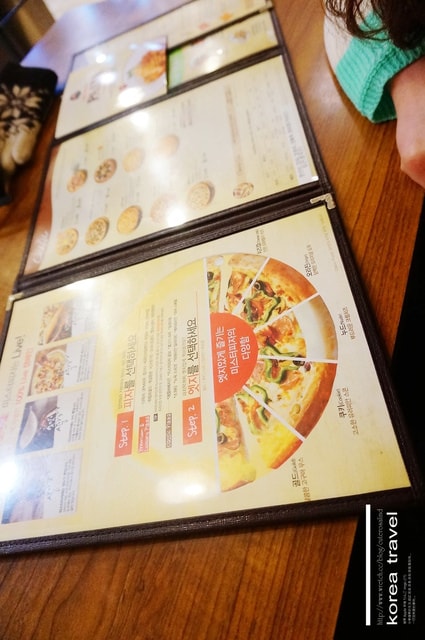 【旅遊】韓國遊記DAY3(下). 廣藏市場、Mr.Pizza、弘大繼續廝殺❤