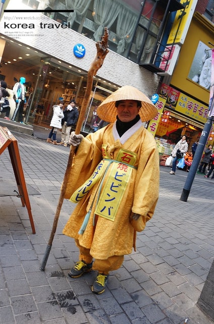 【旅遊】韓國遊記DAY5. 站著吃烤肉、南山首爾塔、明洞吃部隊鍋❤