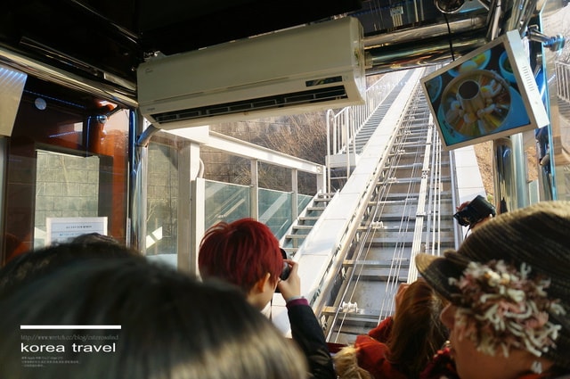 【旅遊】韓國遊記DAY5. 站著吃烤肉、南山首爾塔、明洞吃部隊鍋❤