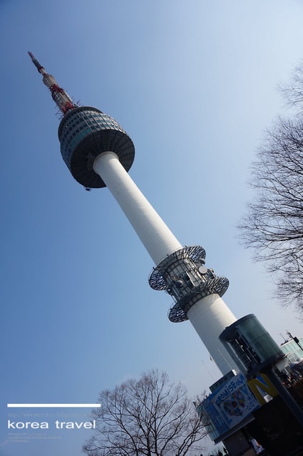 【旅遊】韓國遊記DAY5. 站著吃烤肉、南山首爾塔、明洞吃部隊鍋❤