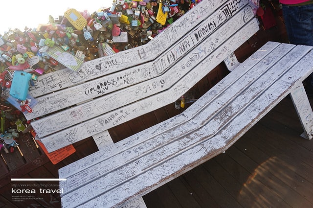 【旅遊】韓國遊記DAY5. 站著吃烤肉、南山首爾塔、明洞吃部隊鍋❤