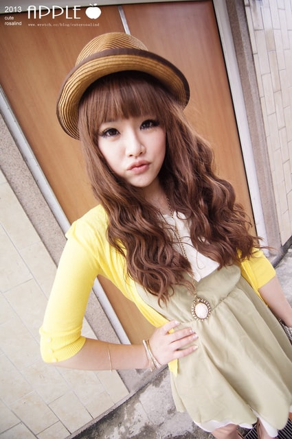 【穿搭】擺脫厚重感。粉嫩色系之10套春天穿搭分享❤