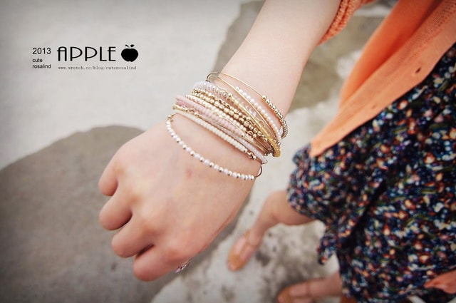 【穿搭】擺脫厚重感。粉嫩色系之10套春天穿搭分享❤