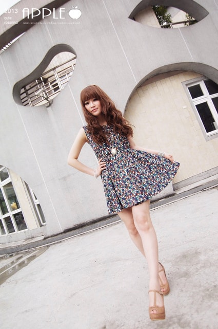 【穿搭】擺脫厚重感。粉嫩色系之10套春天穿搭分享❤